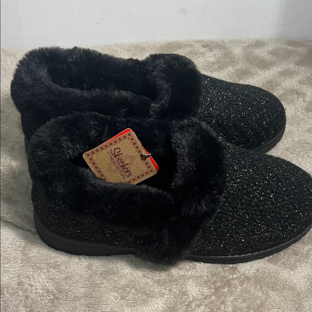 Skechers Women's Black Glitter Slippers